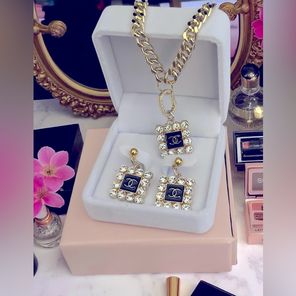 Gold and black bling Zipperpull Earring and Necklace set